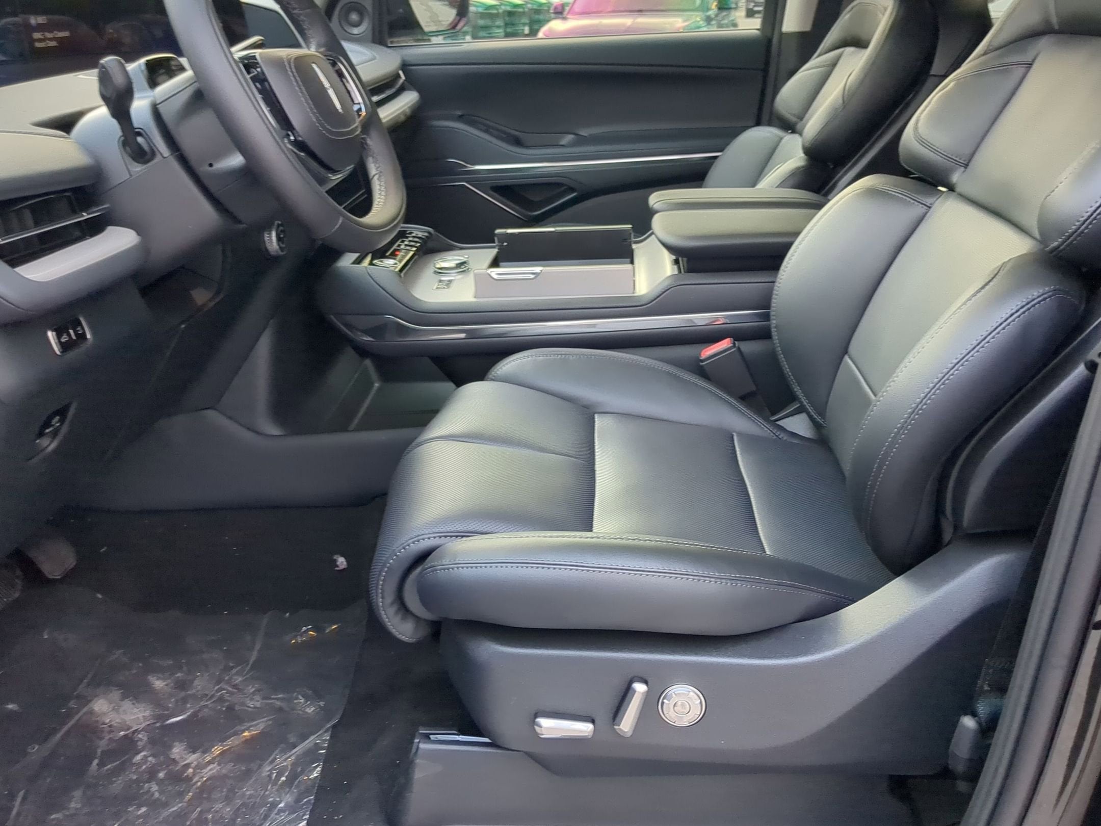 2026 Lincoln Navigator Premiere