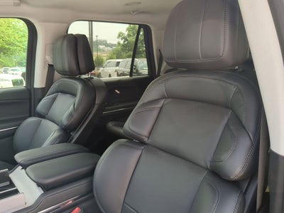 2026 Lincoln Navigator Premiere