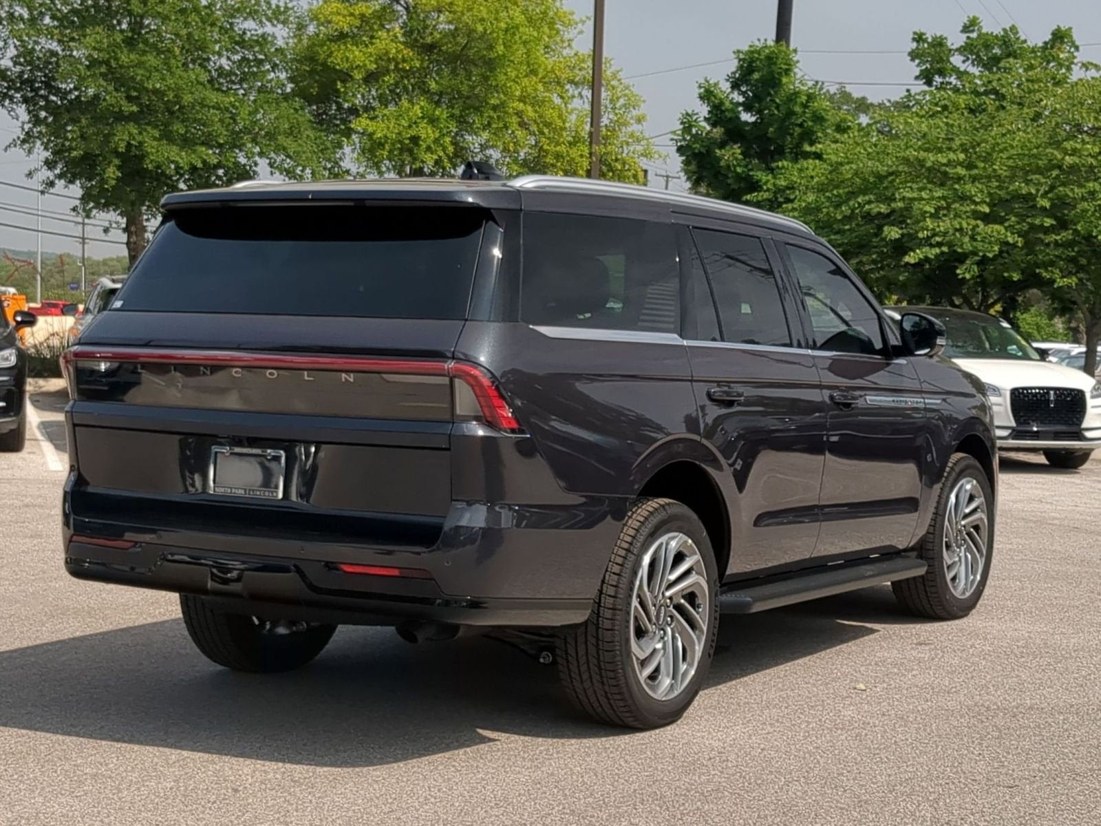 2026 Lincoln Navigator Premiere