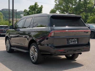 2026 Lincoln Navigator Premiere