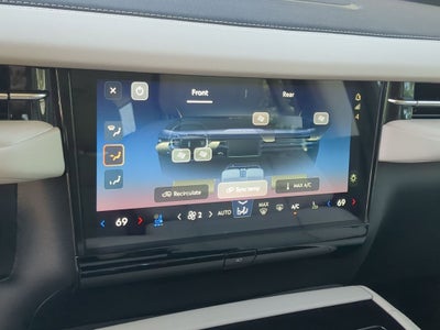 2026 Lincoln Navigator Premiere