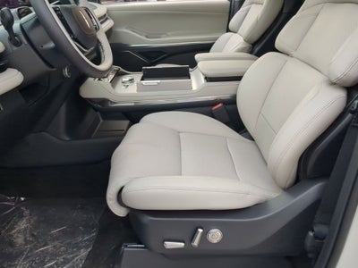 2026 Lincoln Navigator Premiere