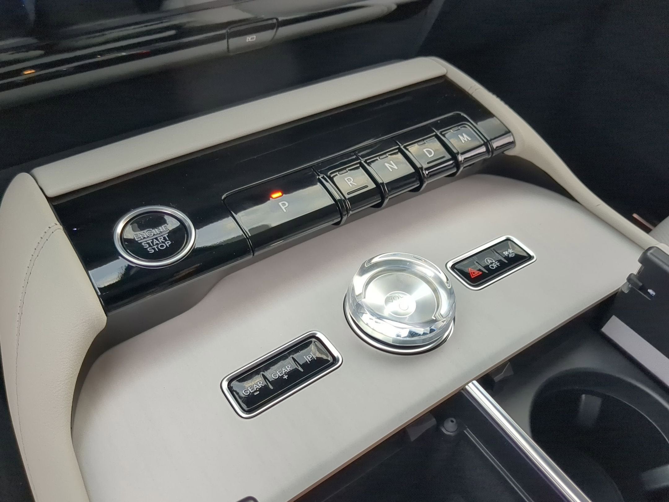 2026 Lincoln Navigator Premiere