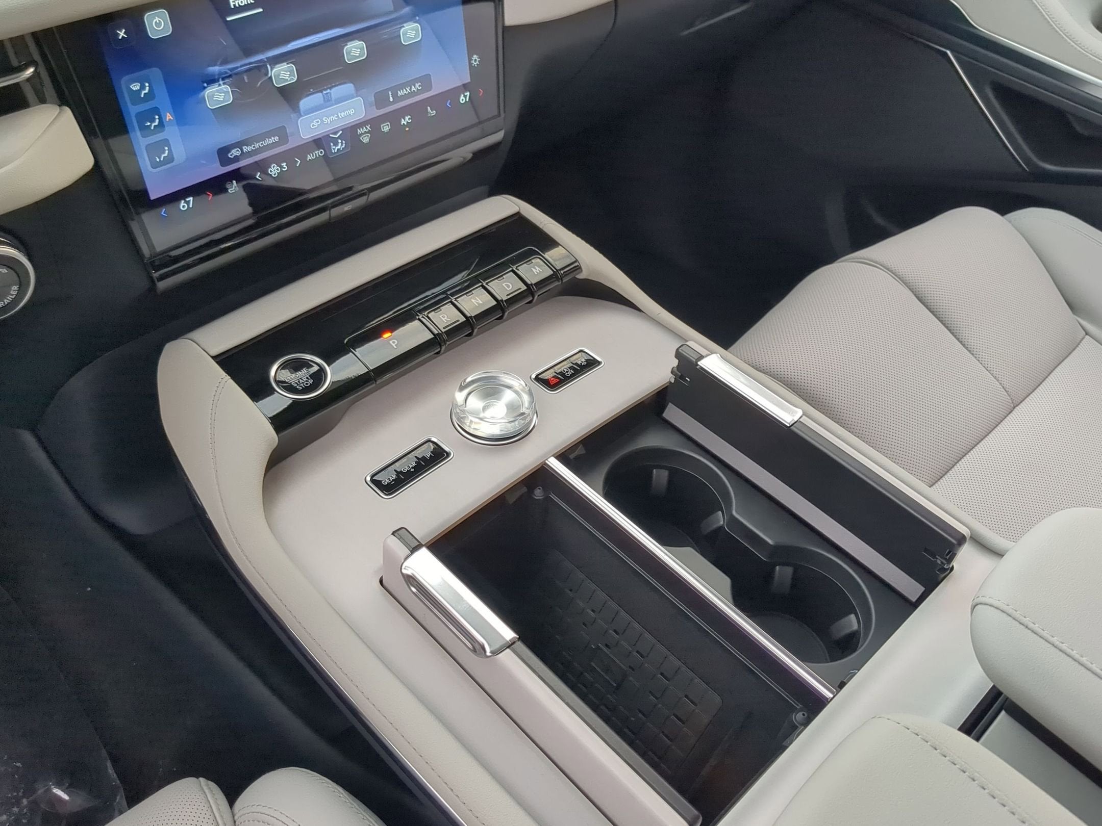 2026 Lincoln Navigator Premiere