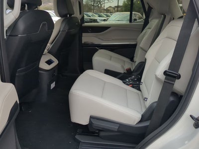 2026 Lincoln Navigator Premiere