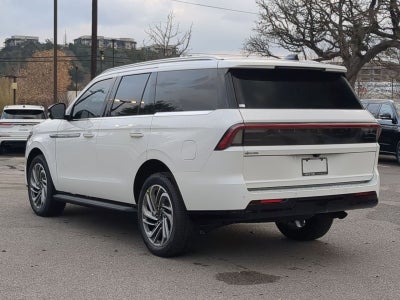 2026 Lincoln Navigator Premiere