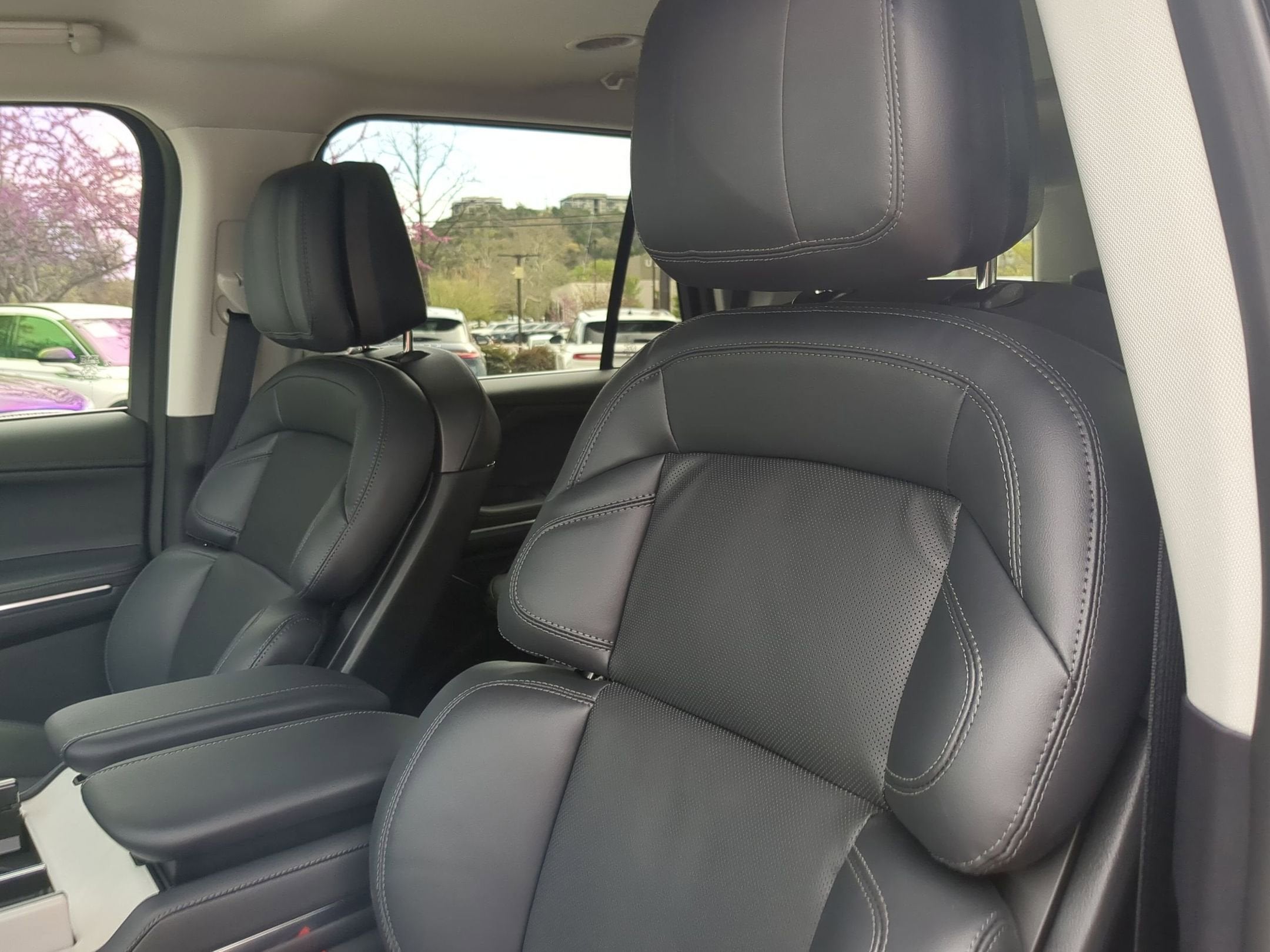 2026 Lincoln Navigator Premiere