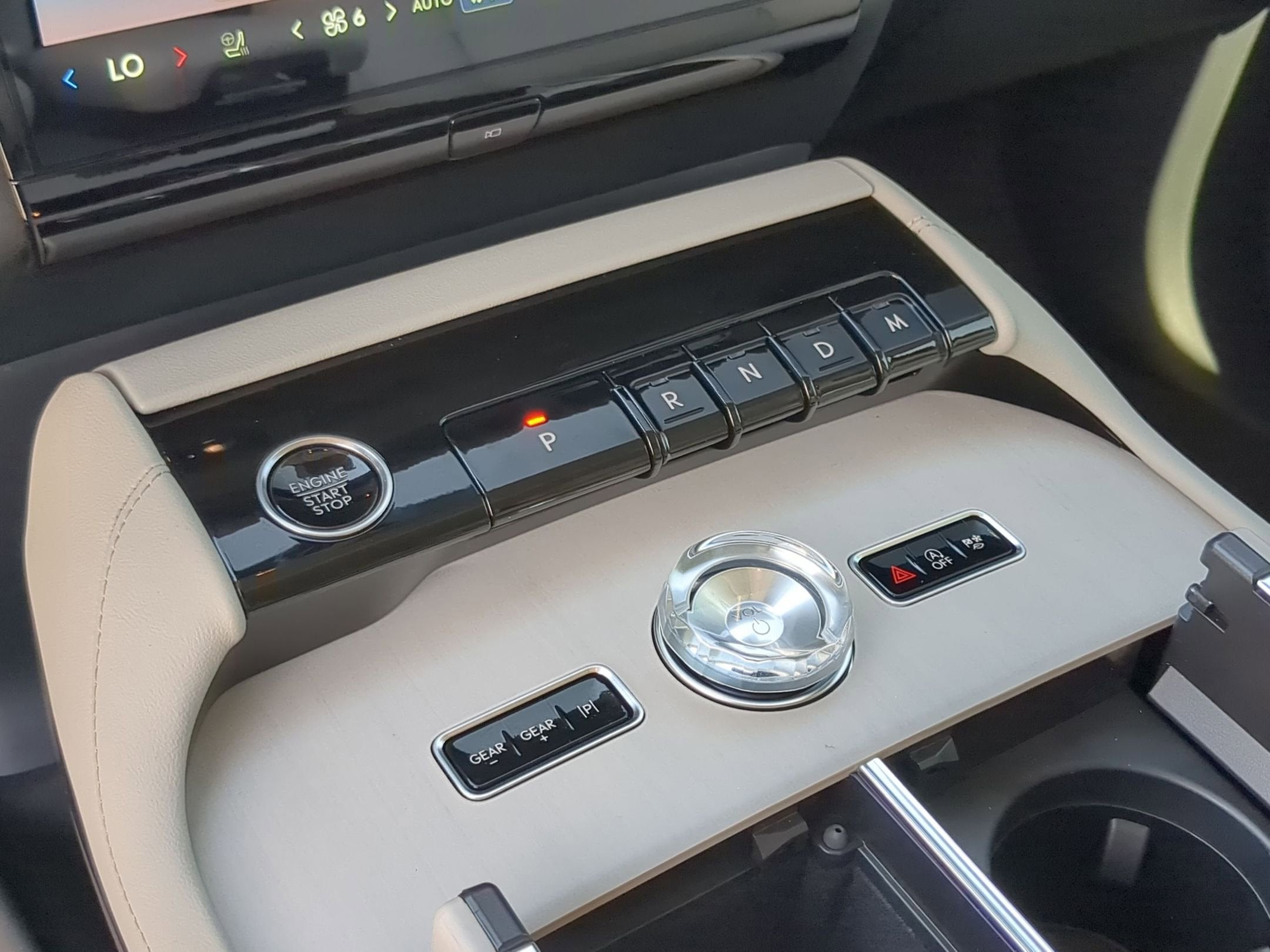 2026 Lincoln Navigator Premiere