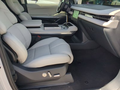 2026 Lincoln Navigator Premiere