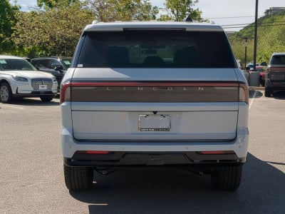 2026 Lincoln Navigator Premiere
