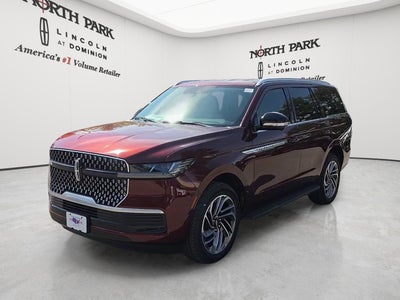 2027 Lincoln Navigator Premiere