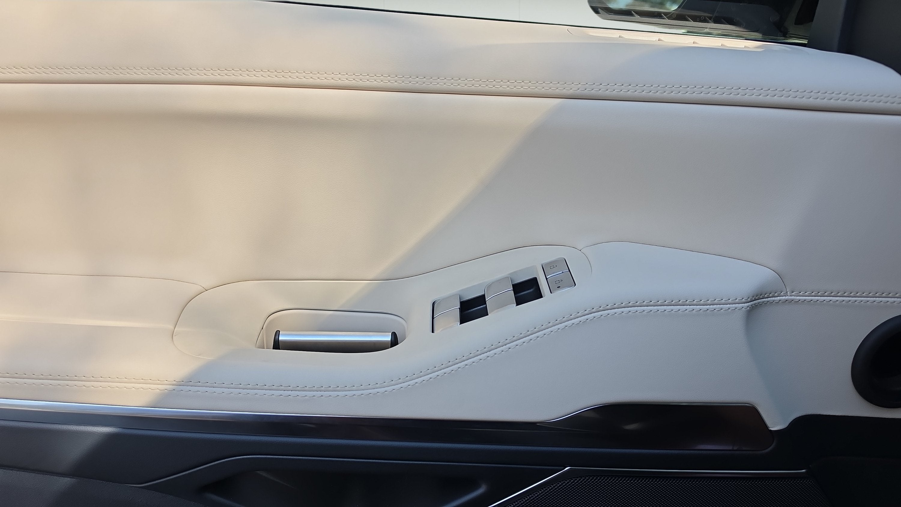 2027 Lincoln Navigator Premiere