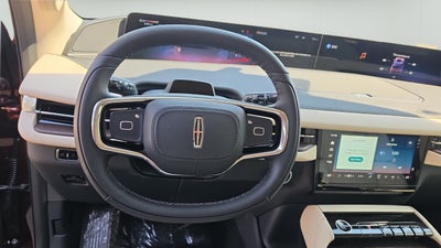 2027 Lincoln Navigator Premiere