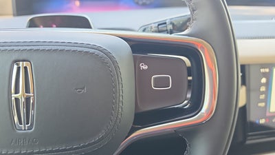 2027 Lincoln Navigator Premiere