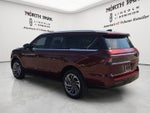 2027 Lincoln Navigator Premiere