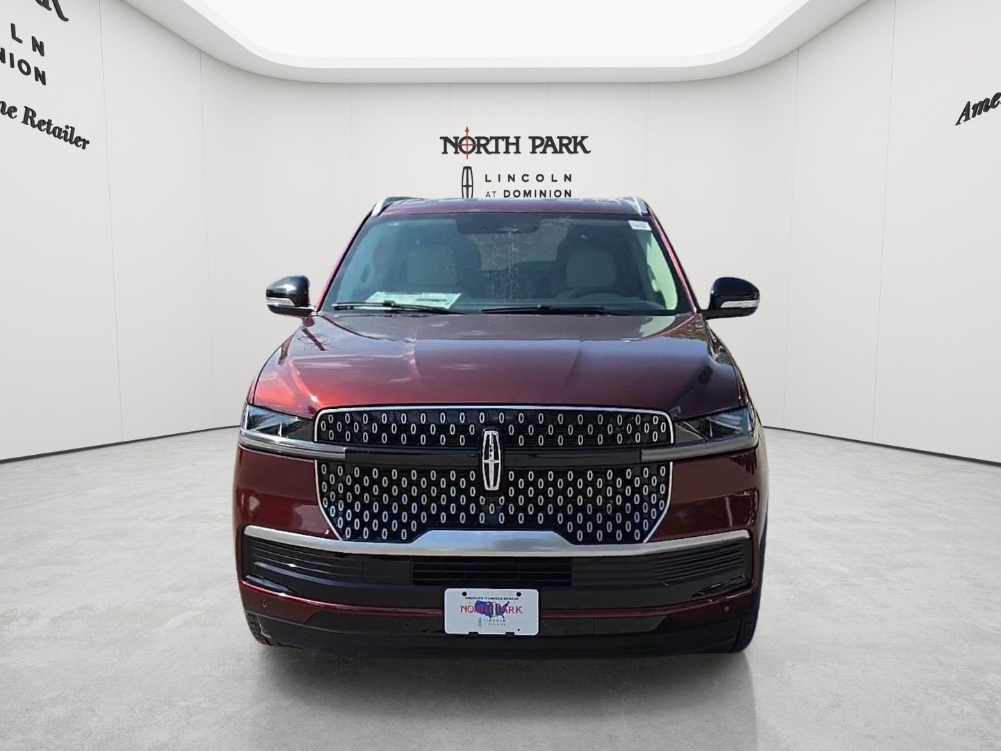 2027 Lincoln Navigator Premiere