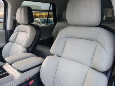 2026 Lincoln Navigator Premiere