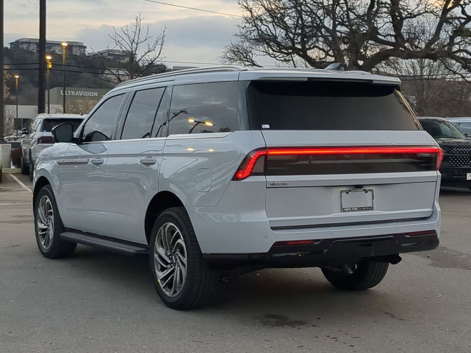 2026 Lincoln Navigator Premiere