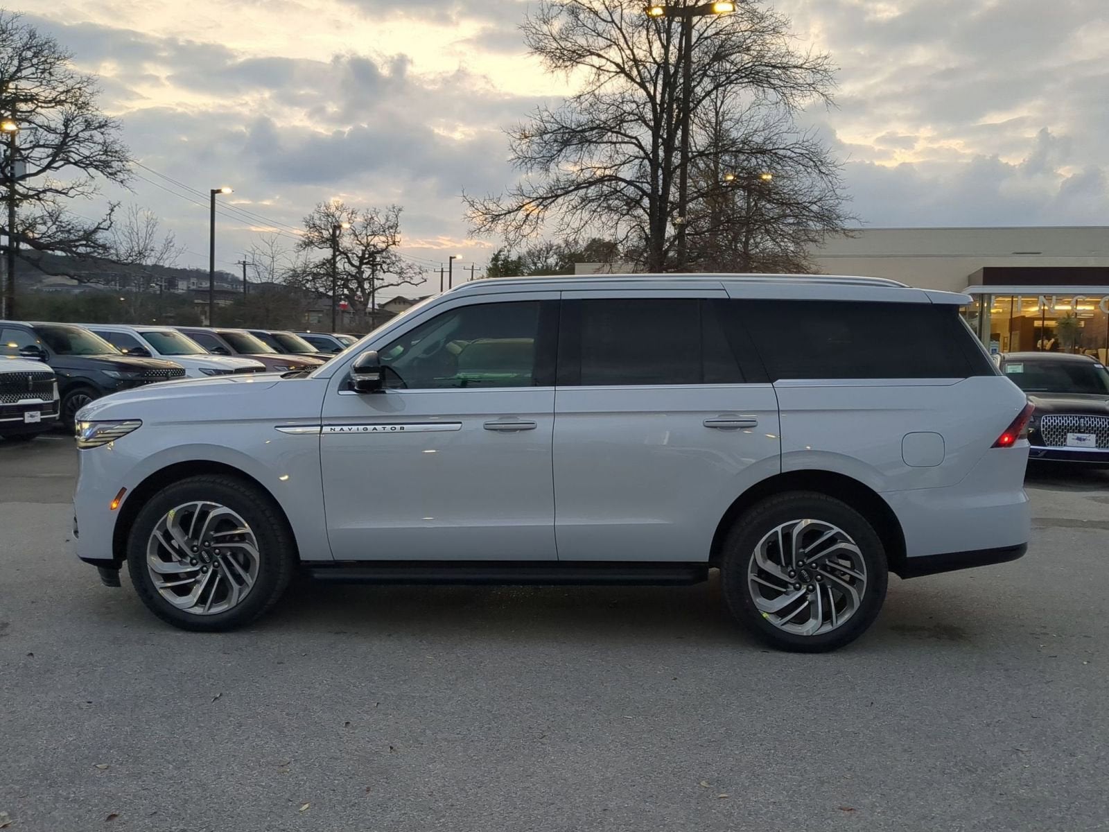 2026 Lincoln Navigator Premiere