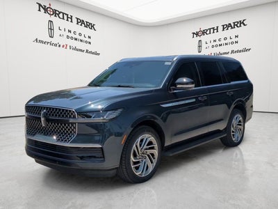 2026 Lincoln Navigator Premiere