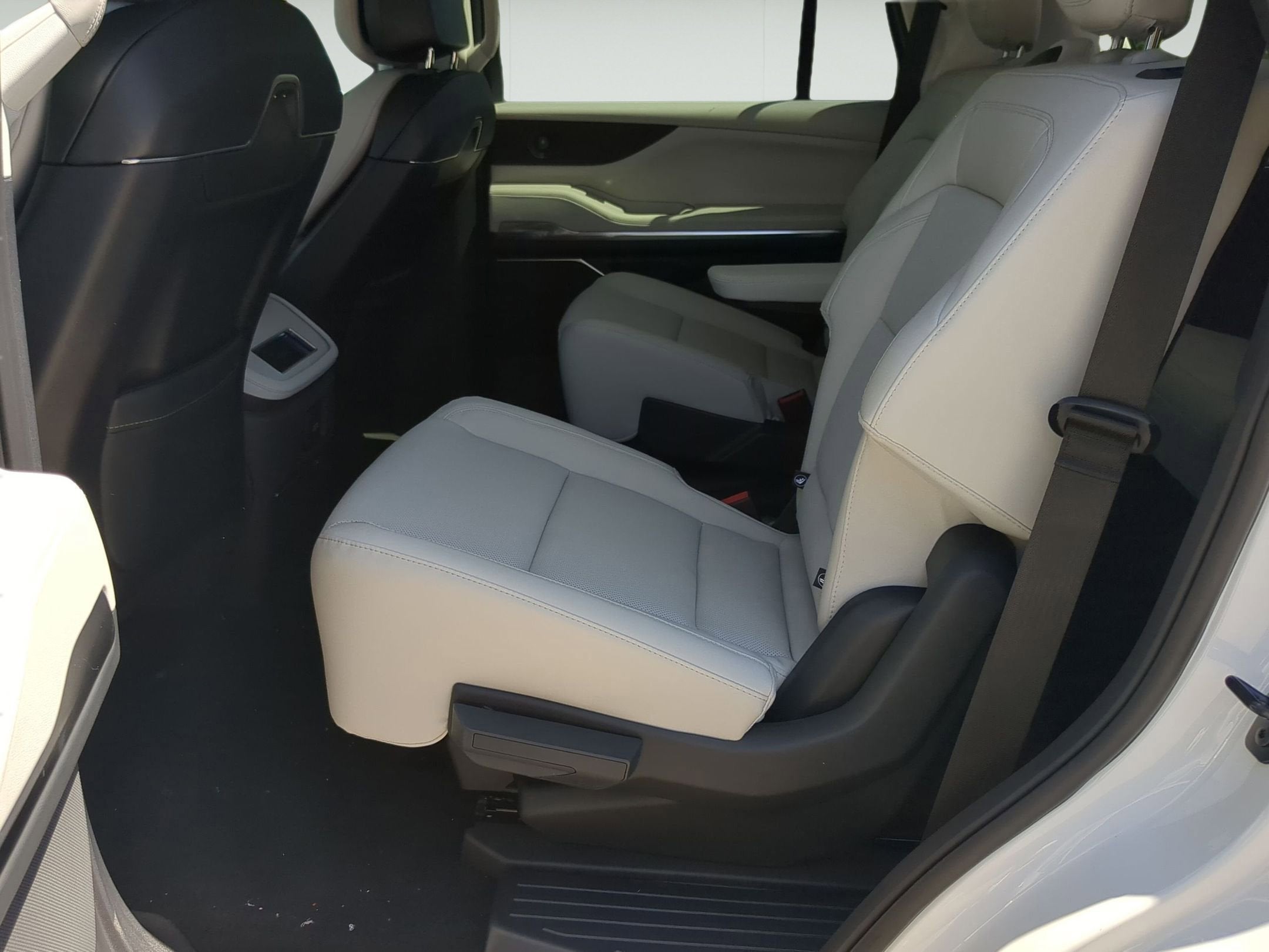 2026 Lincoln Navigator Premiere