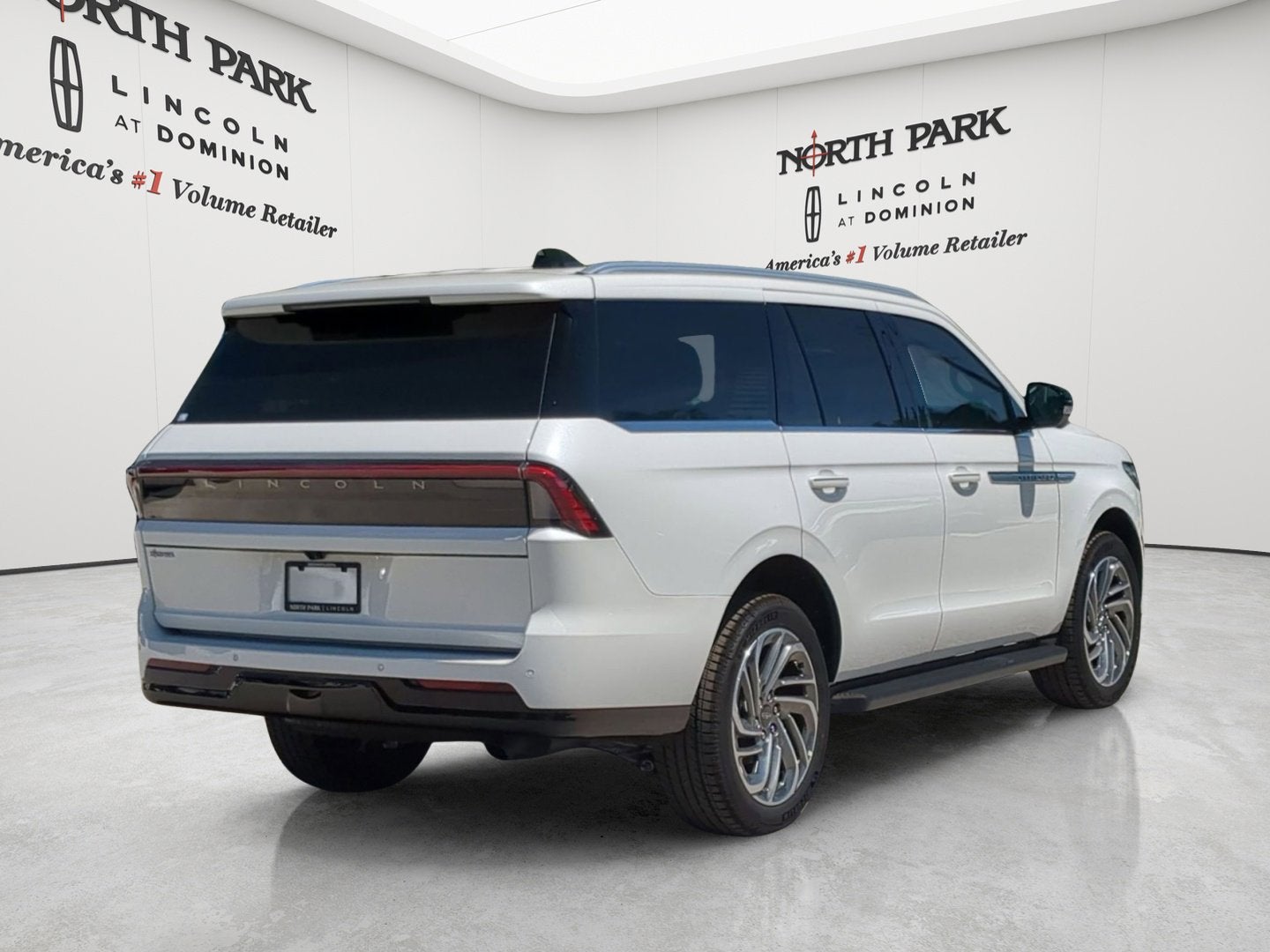 2026 Lincoln Navigator Premiere
