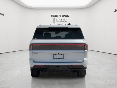 2026 Lincoln Navigator Premiere