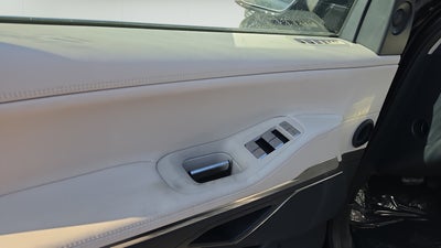 2027 Lincoln Navigator Premiere