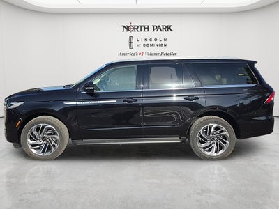 2027 Lincoln Navigator Premiere