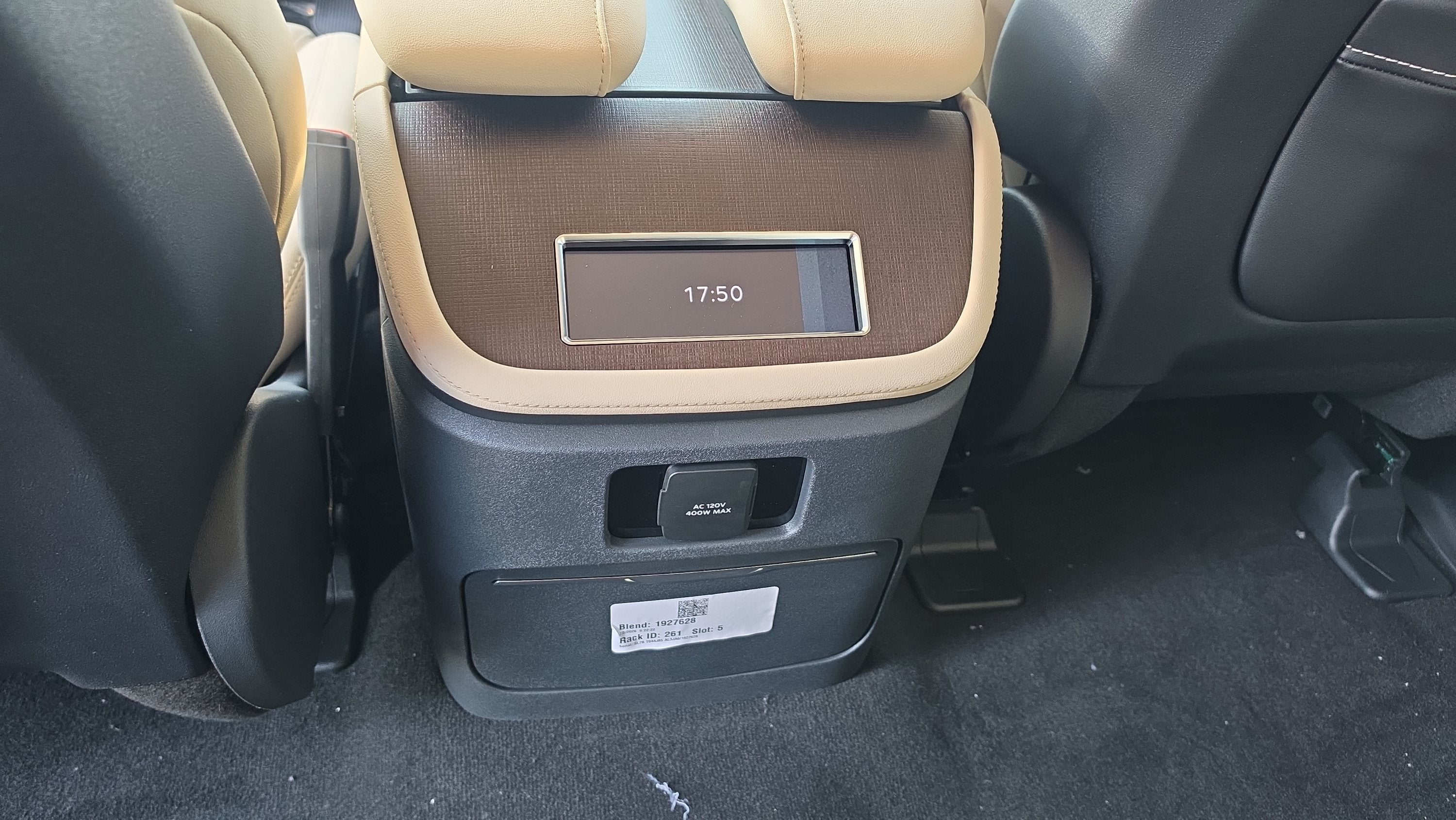 2027 Lincoln Navigator Premiere