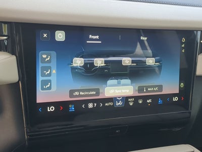 2026 Lincoln Navigator Premiere