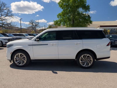 2026 Lincoln Navigator Premiere