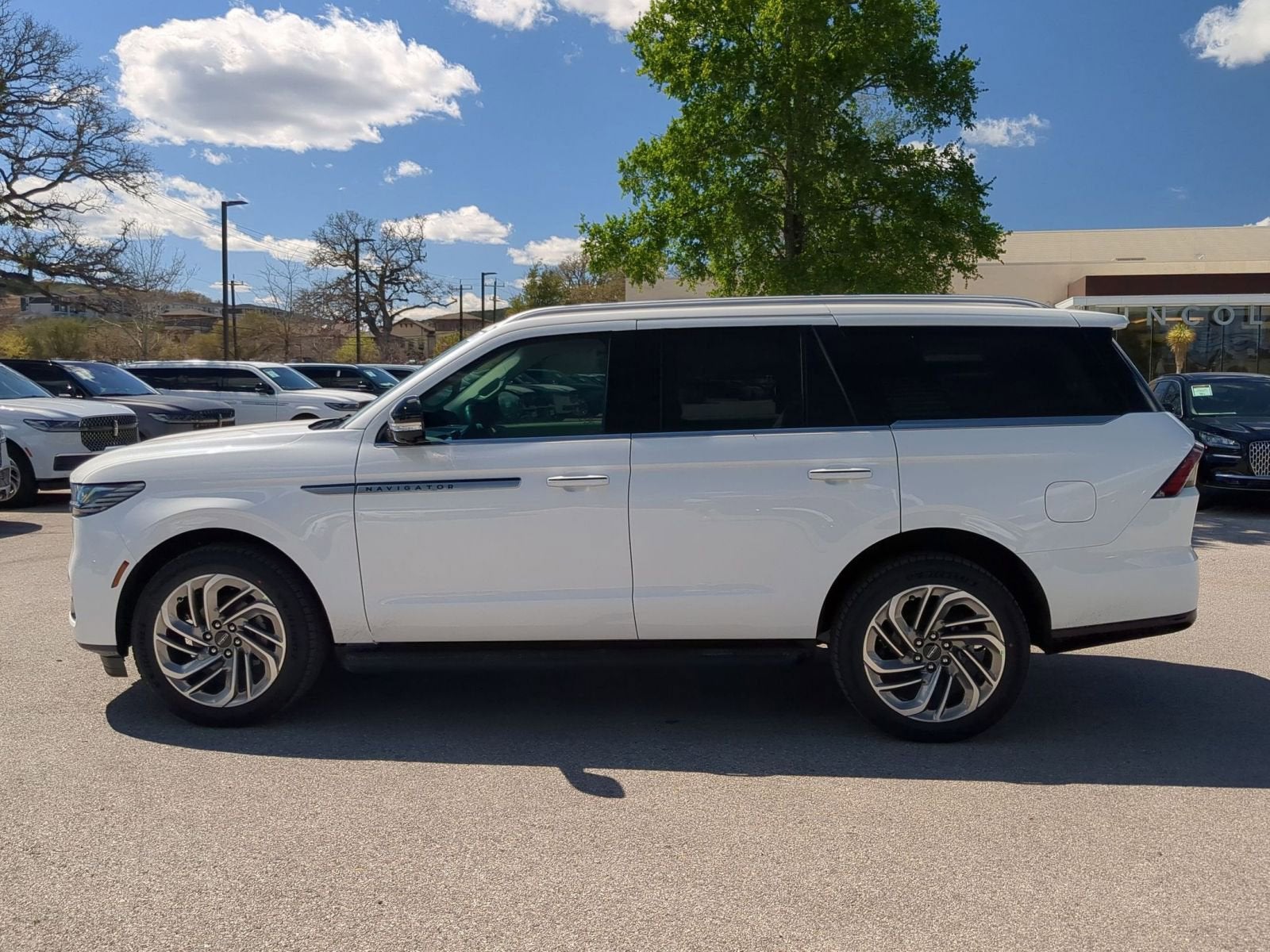 2026 Lincoln Navigator Premiere