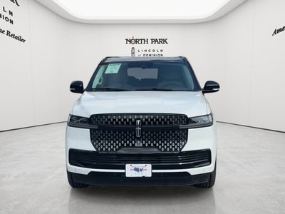 2026 Lincoln Navigator *Custom Wrap* Premiere
