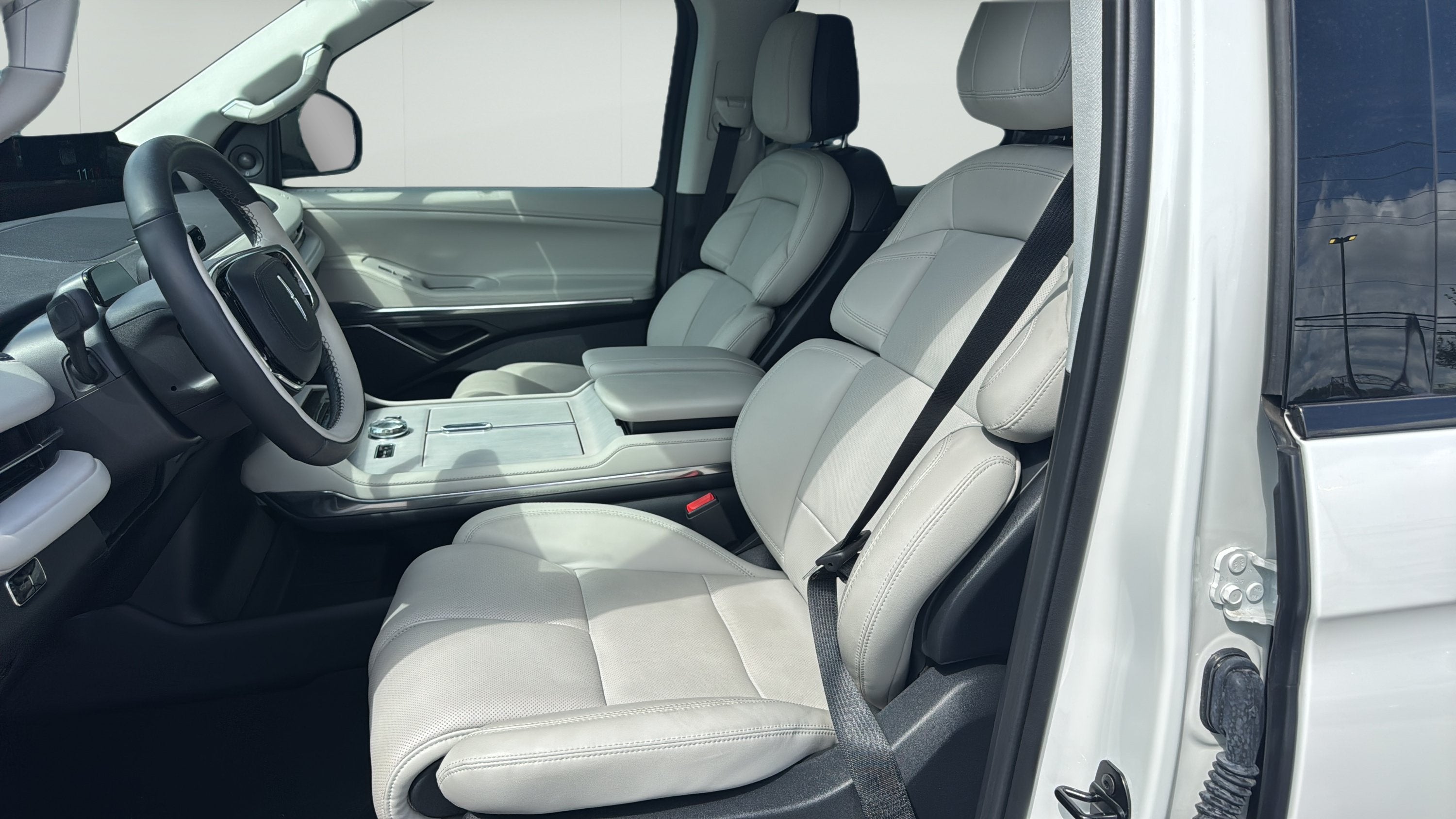 2026 Lincoln Navigator *Custom Wrap* Premiere