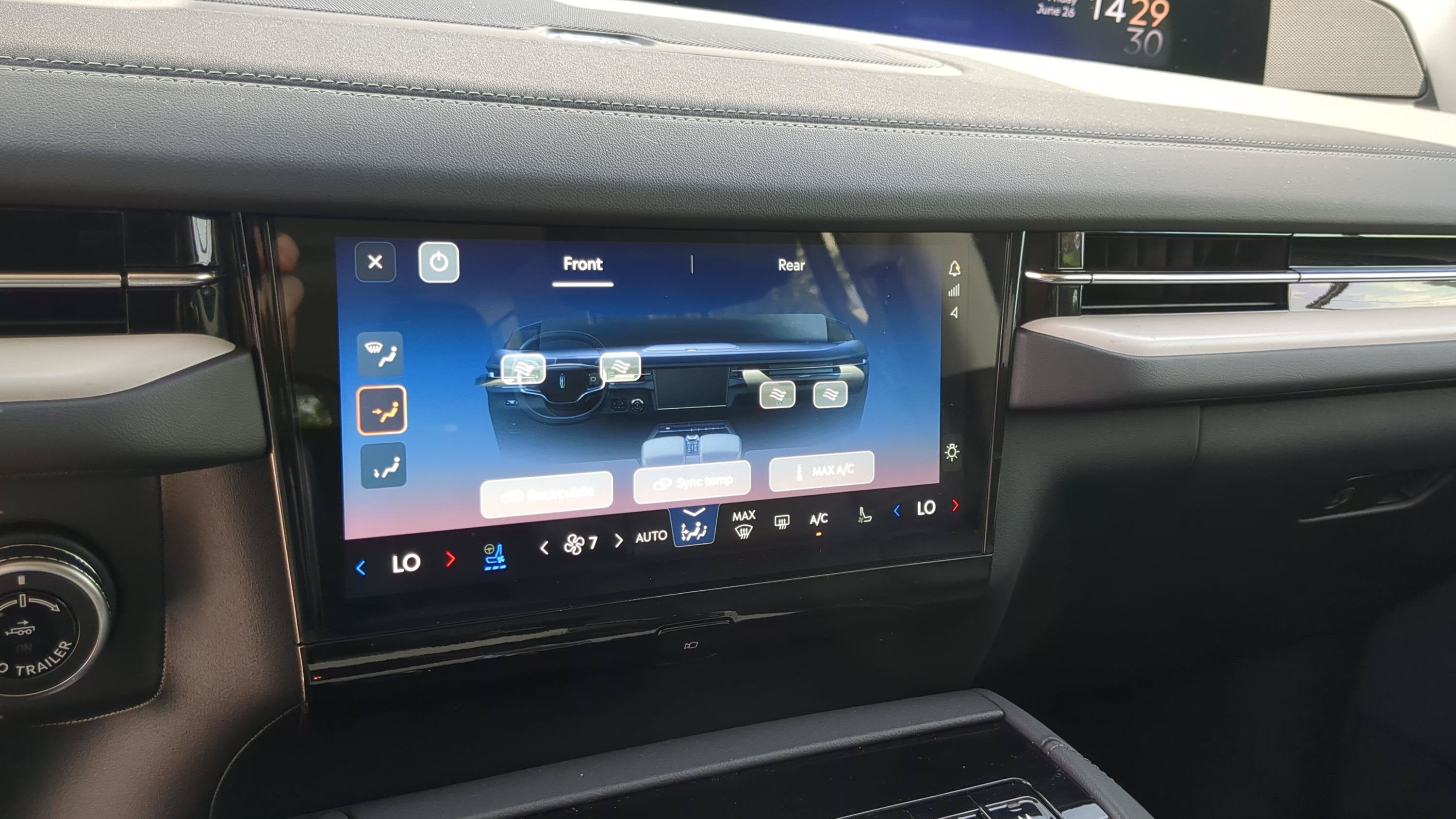 2026 Lincoln Navigator *Custom Wrap* Premiere