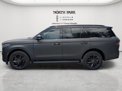 2026 Lincoln Navigator *Custom Wrap* Premiere