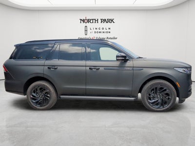 2026 Lincoln Navigator *Custom Wrap* Premiere