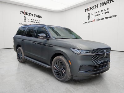 2026 Lincoln Navigator *Custom Wrap* Premiere