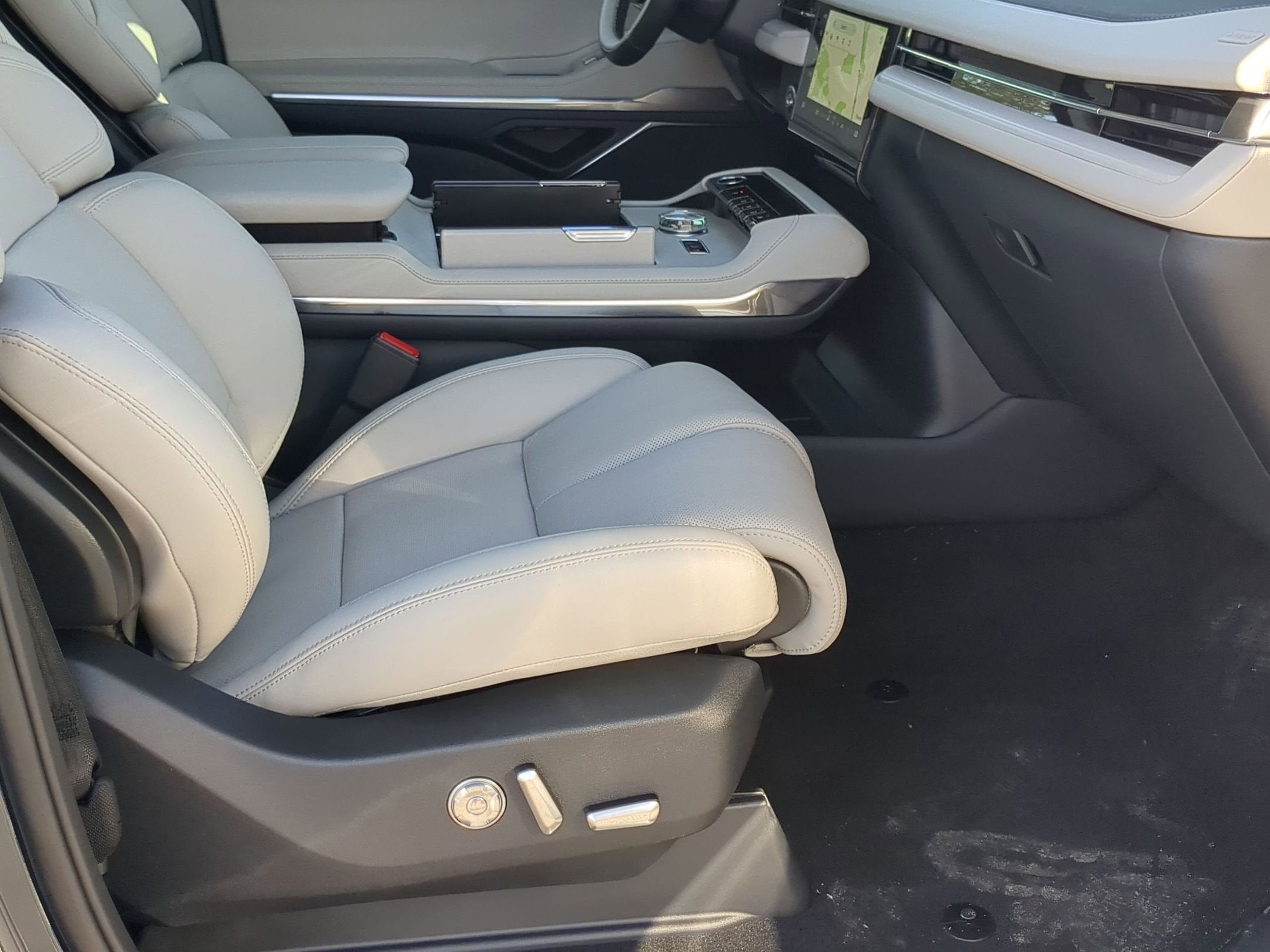 2026 Lincoln Navigator Premiere