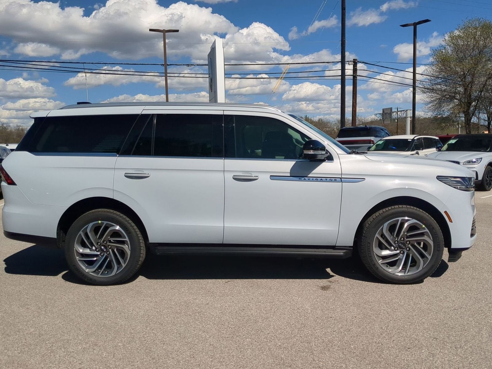 2026 Lincoln Navigator Premiere