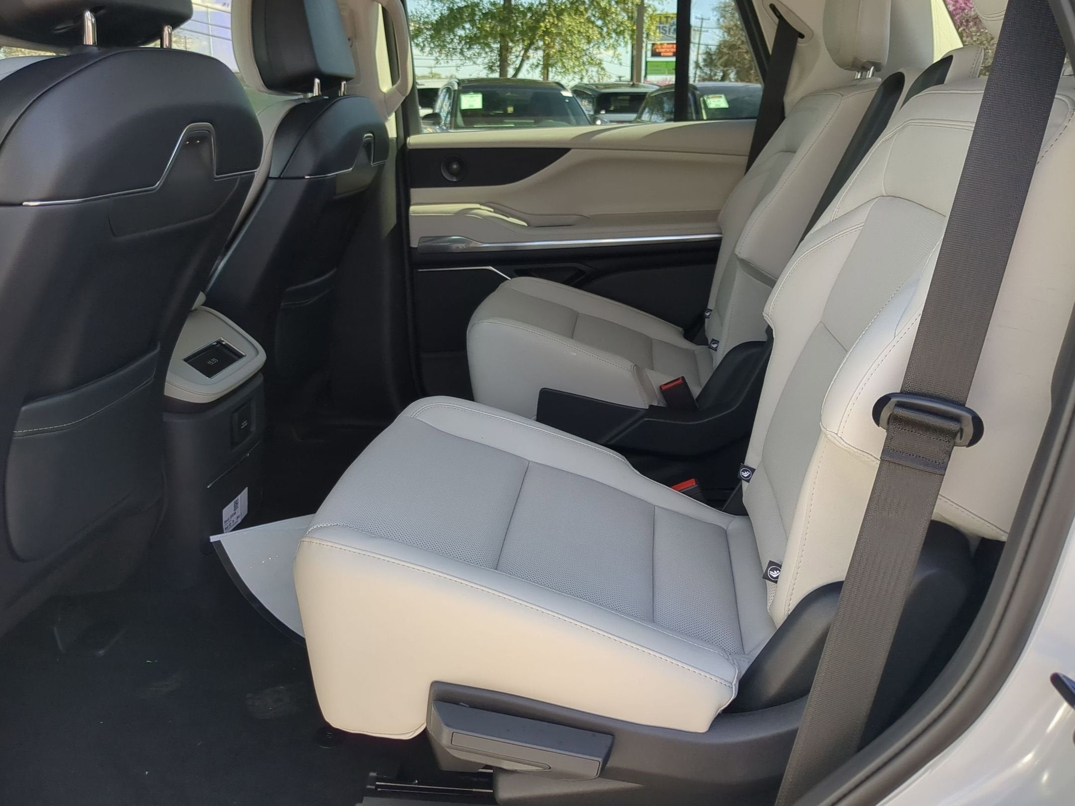 2026 Lincoln Navigator Premiere