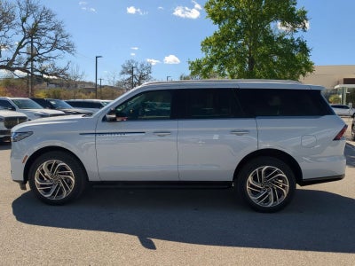 2026 Lincoln Navigator Premiere