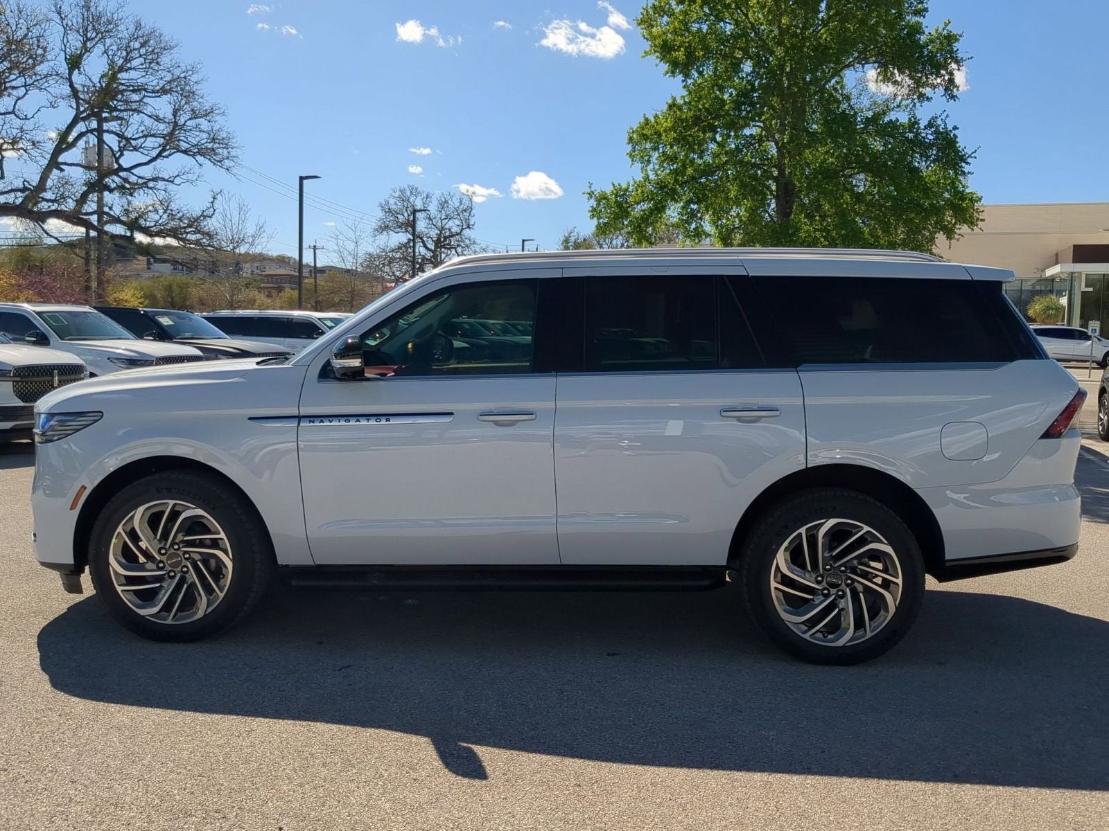 2026 Lincoln Navigator Premiere