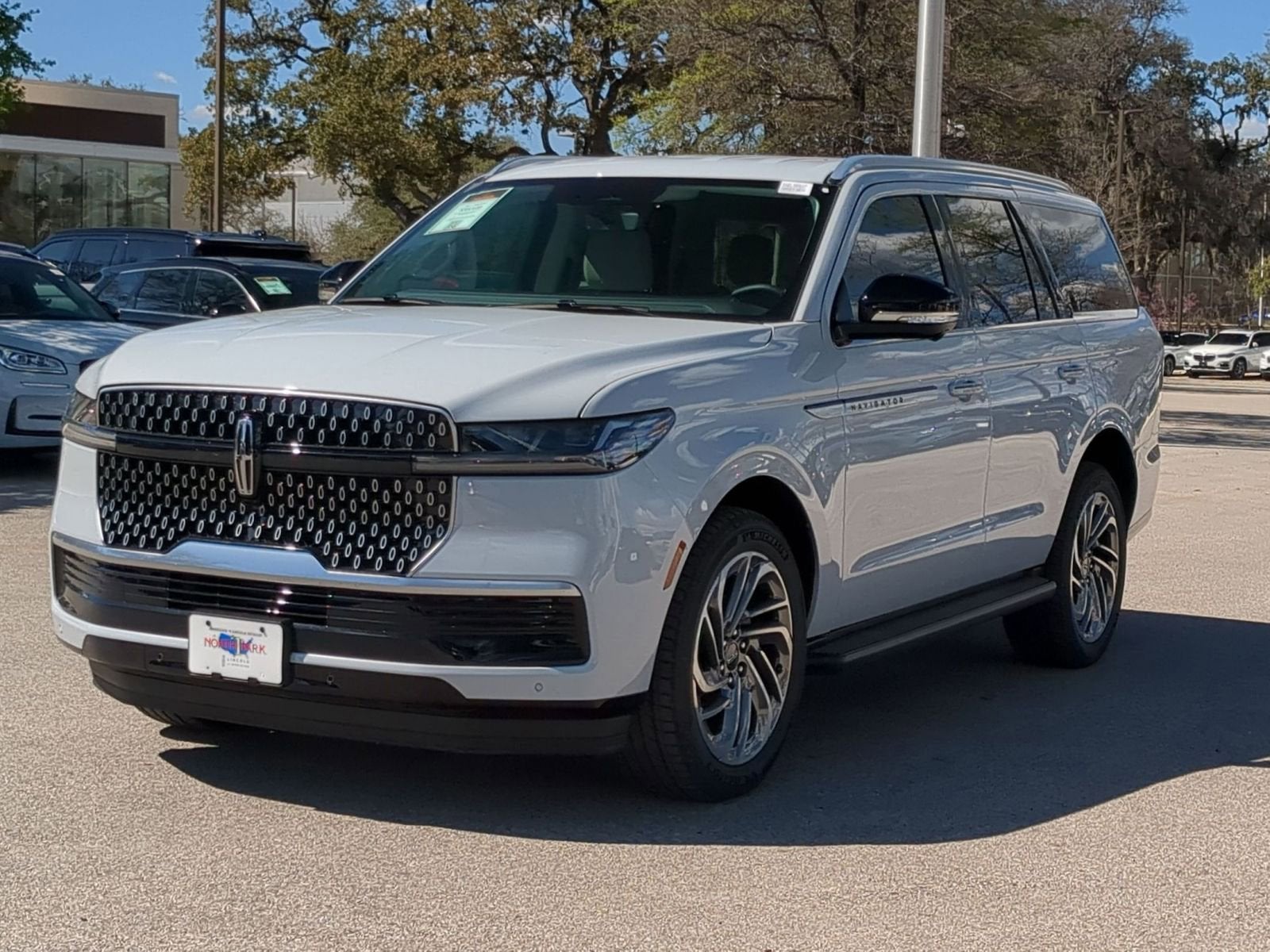 2026 Lincoln Navigator Premiere