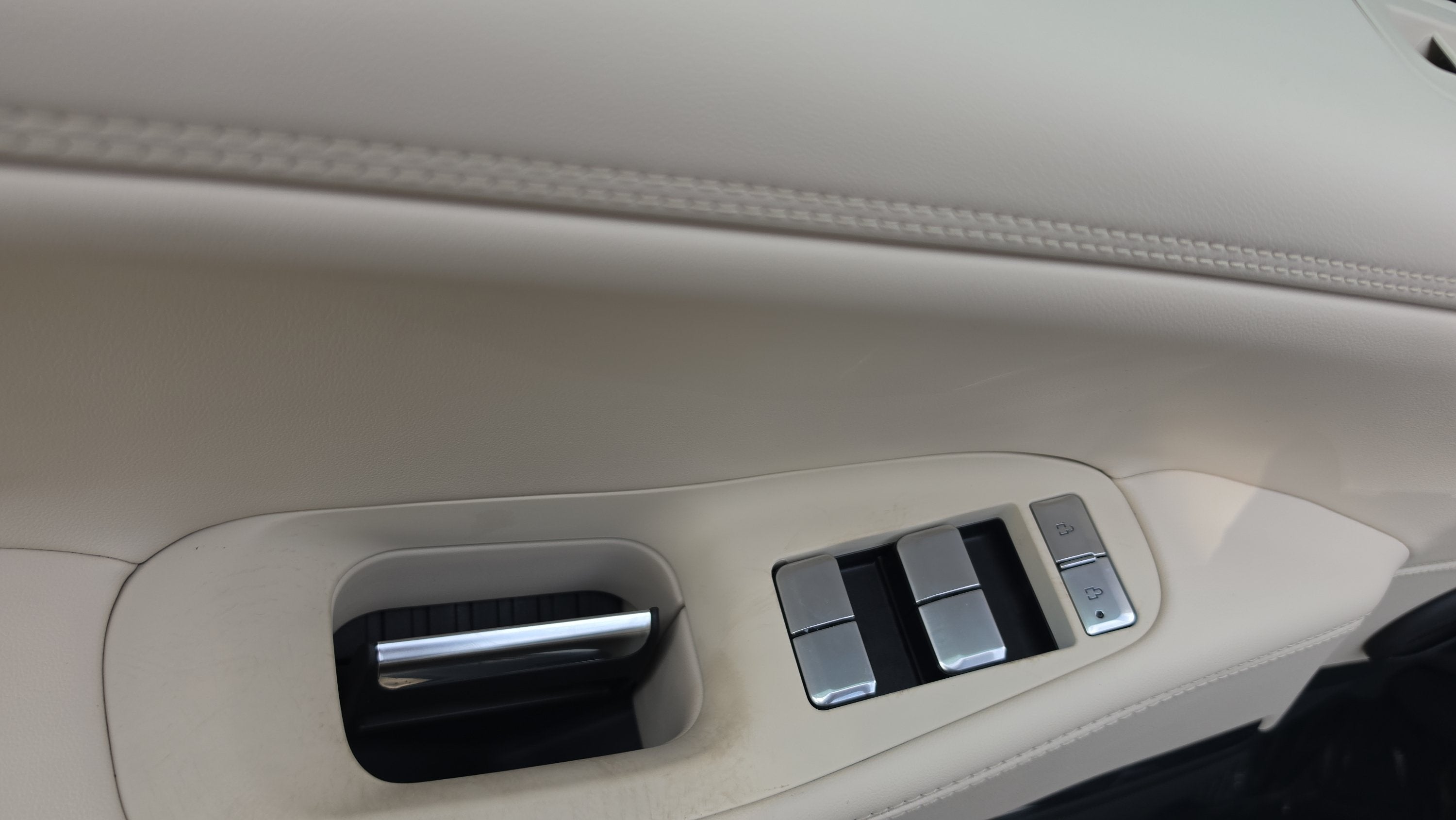 2027 Lincoln Navigator Premiere