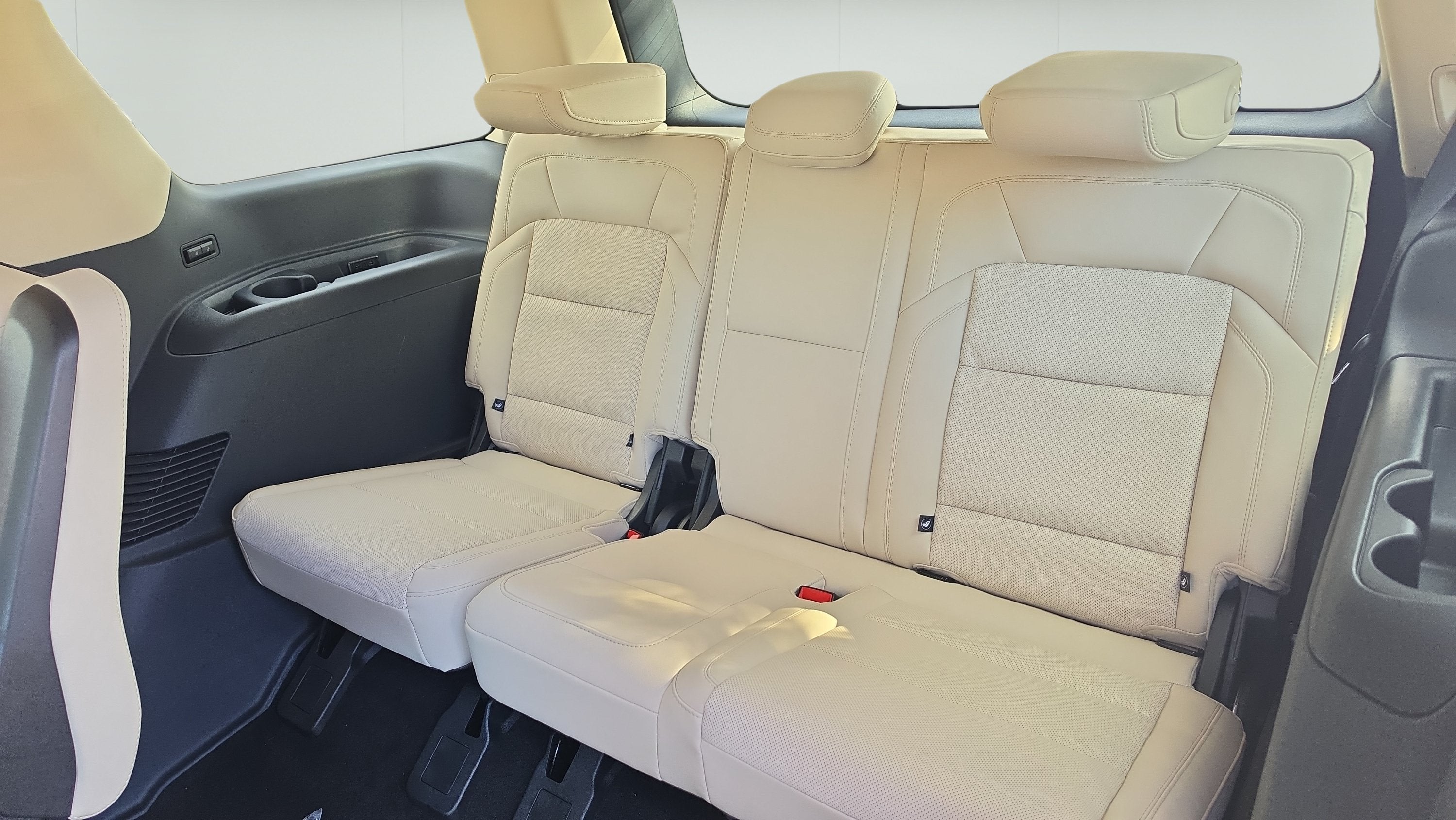 2027 Lincoln Navigator Premiere