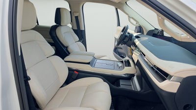 2027 Lincoln Navigator Premiere
