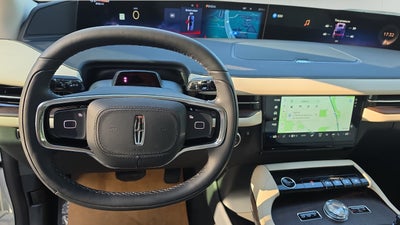 2027 Lincoln Navigator Premiere