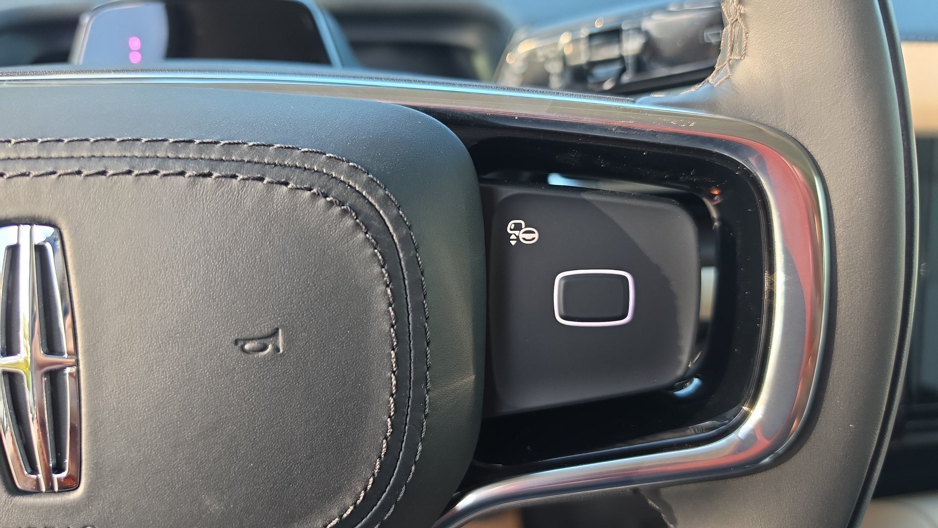 2027 Lincoln Navigator Premiere